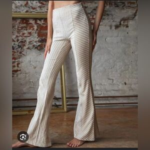 Free People Ribbed Slim Fit Velvet Flare Pant Vanilla Crème- Size Small